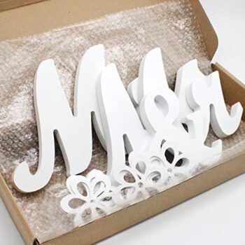 Mr & Mrs Sign white Wooden large Letters