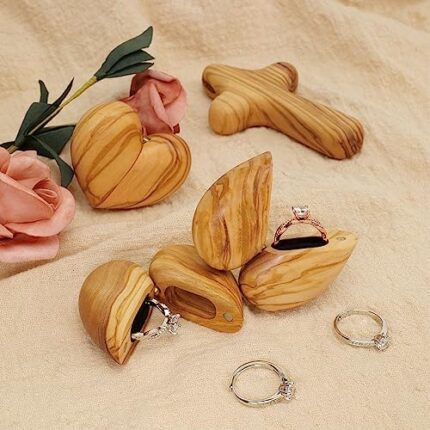 olive wood heart-shaped ring box