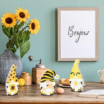 bee sunflower gnome wooden sign