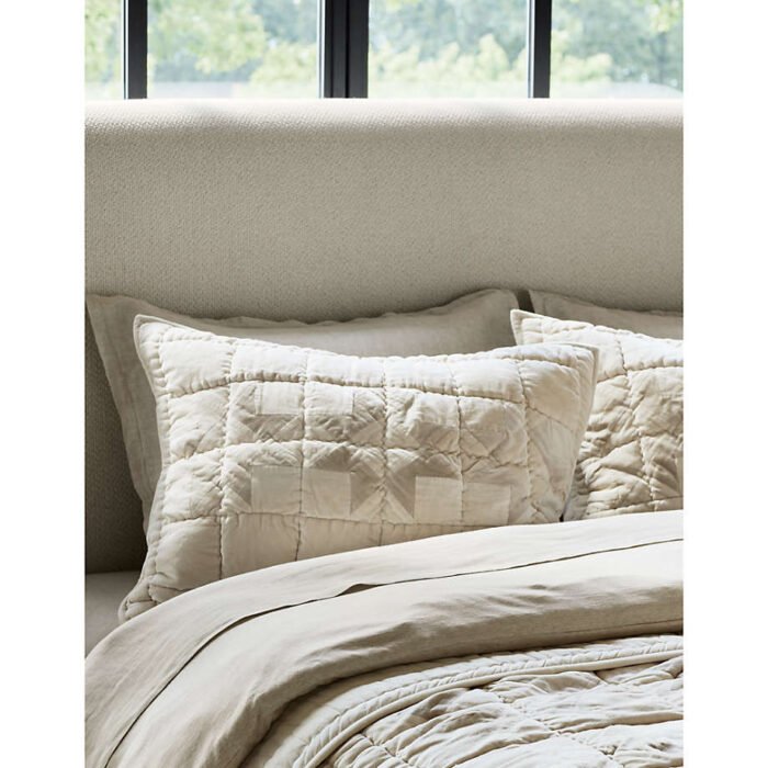 Anneli Ivory Upholstered Queen Bed